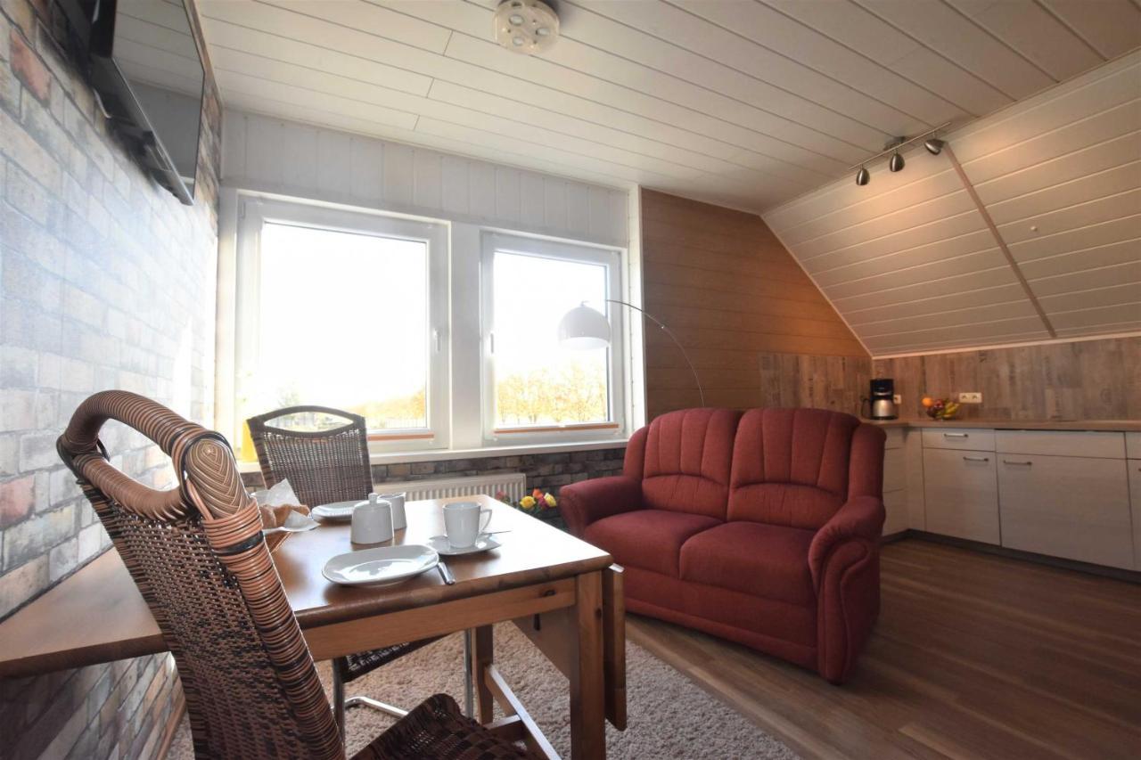 Ferienwohnungen Kleckerburg mit Meerblick OFC 05 Kägsdorf Exterior foto