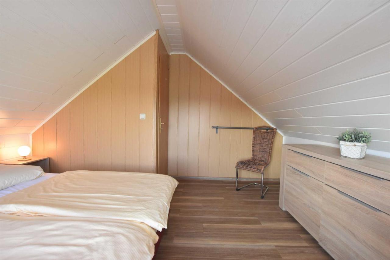 Ferienwohnungen Kleckerburg mit Meerblick OFC 05 Kägsdorf Exterior foto