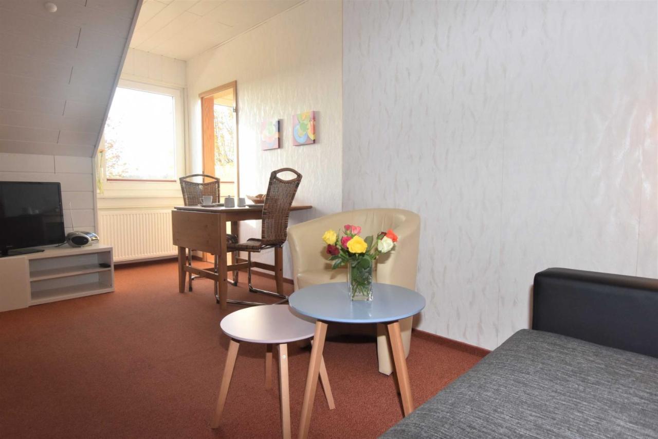 Ferienwohnungen Kleckerburg mit Meerblick OFC 05 Kägsdorf Exterior foto