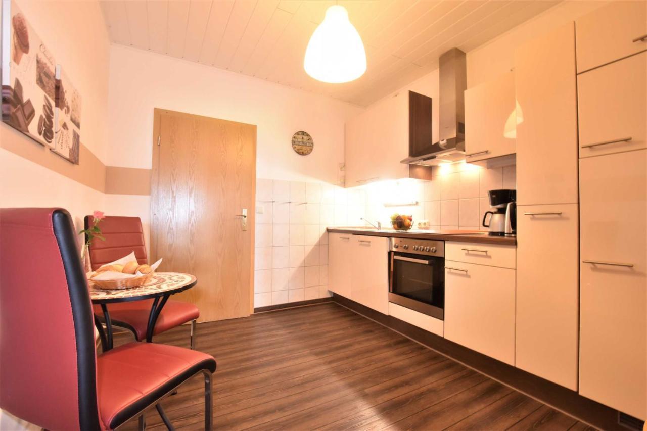 Ferienwohnungen Kleckerburg mit Meerblick OFC 05 Kägsdorf Exterior foto