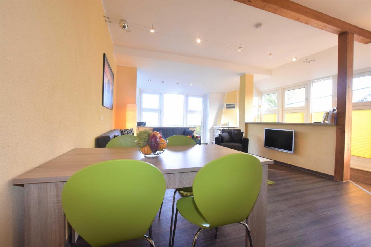 Ferienwohnungen Kleckerburg mit Meerblick OFC 05 Kägsdorf Exterior foto