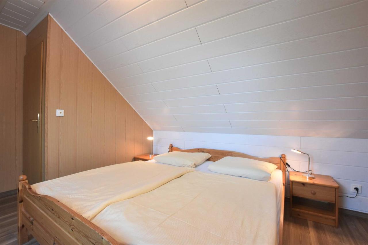 Ferienwohnungen Kleckerburg mit Meerblick OFC 05 Kägsdorf Exterior foto