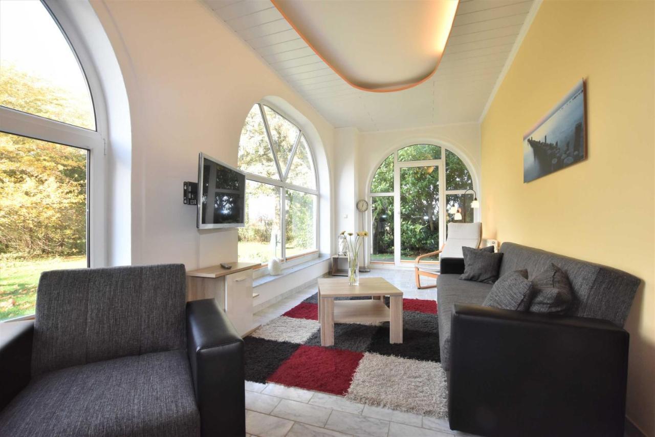 Ferienwohnungen Kleckerburg mit Meerblick OFC 05 Kägsdorf Exterior foto