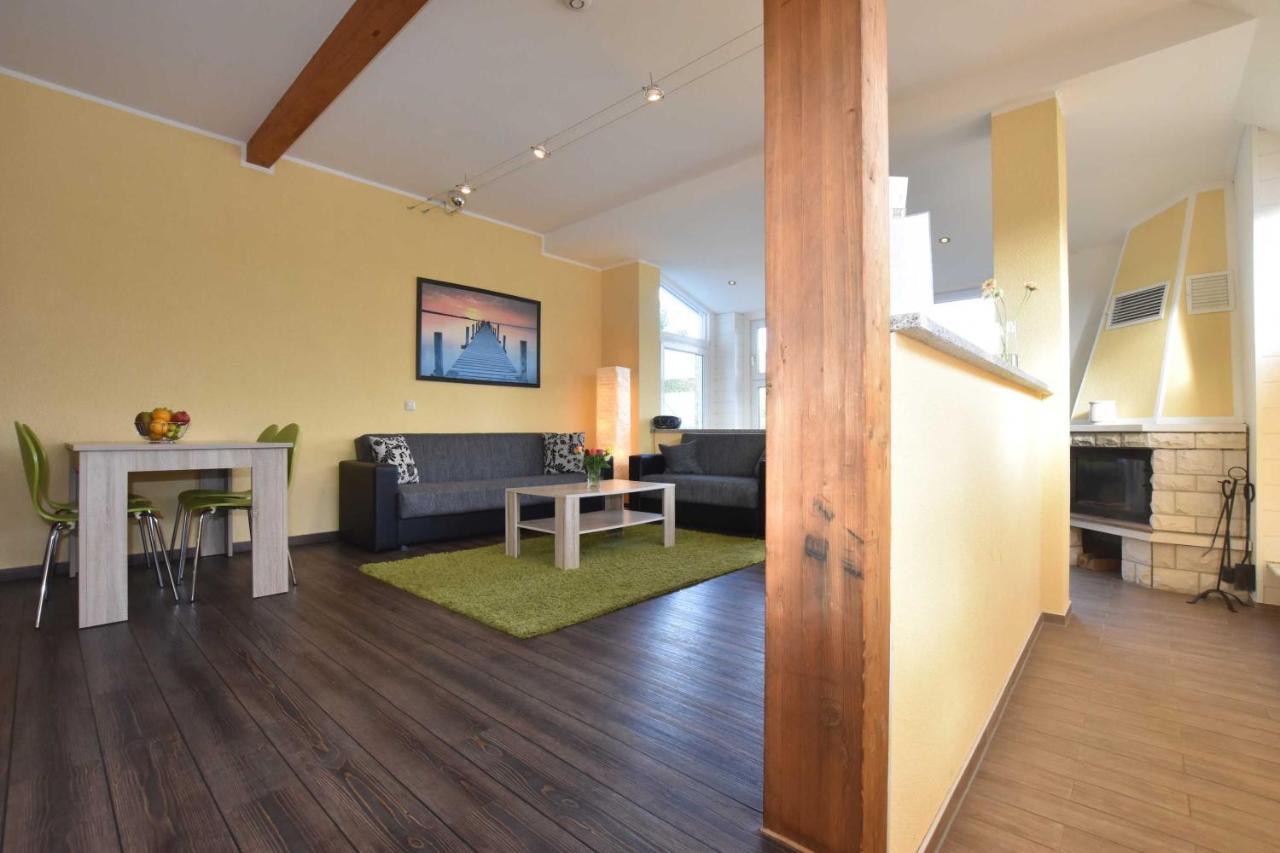Ferienwohnungen Kleckerburg mit Meerblick OFC 05 Kägsdorf Exterior foto