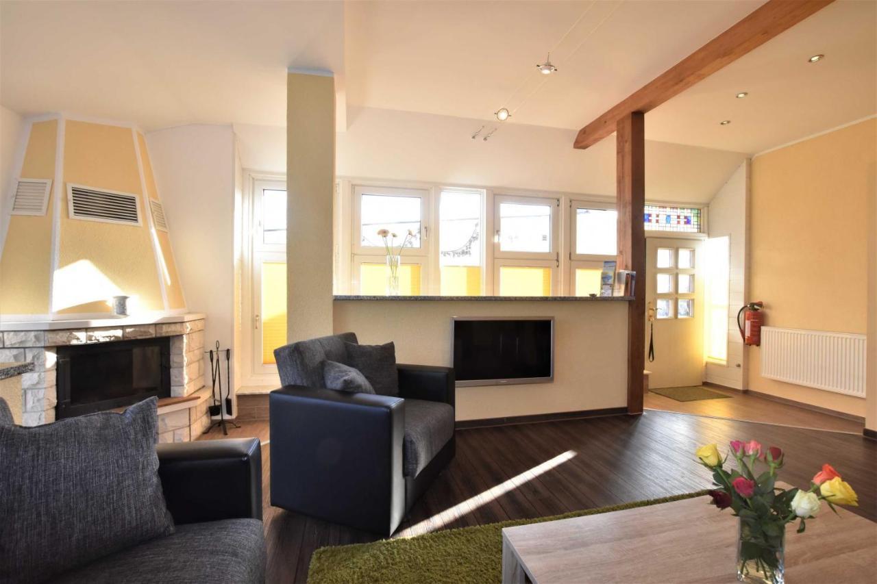 Ferienwohnungen Kleckerburg mit Meerblick OFC 05 Kägsdorf Exterior foto