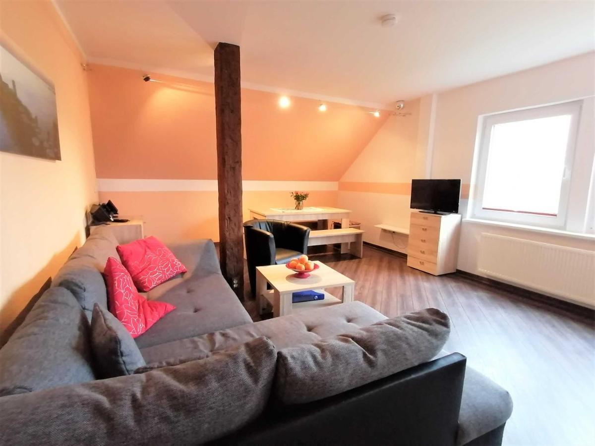 Ferienwohnungen Kleckerburg mit Meerblick OFC 05 Kägsdorf Exterior foto